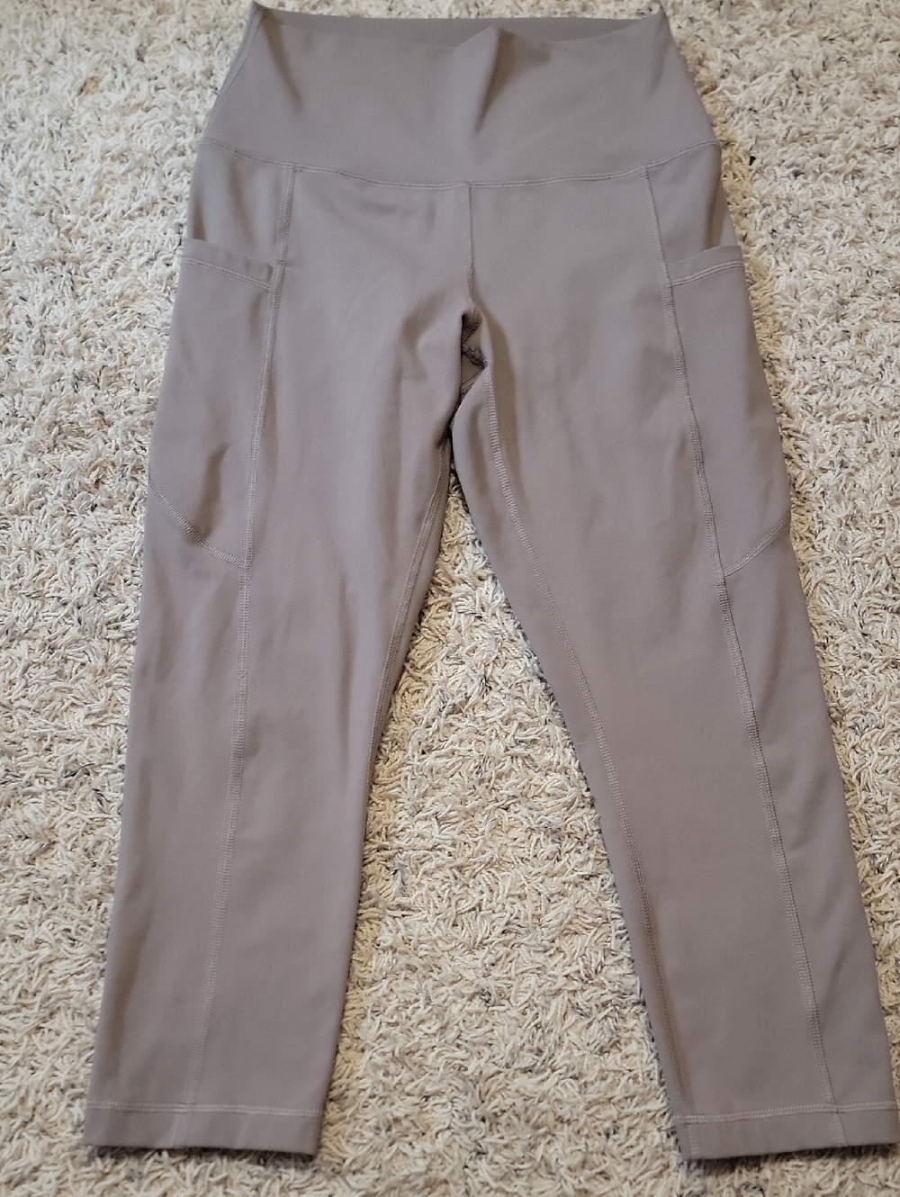 90 Degeee by RefluxHigh-Waist Women’s Active Capri Pants -  Leafless Tree